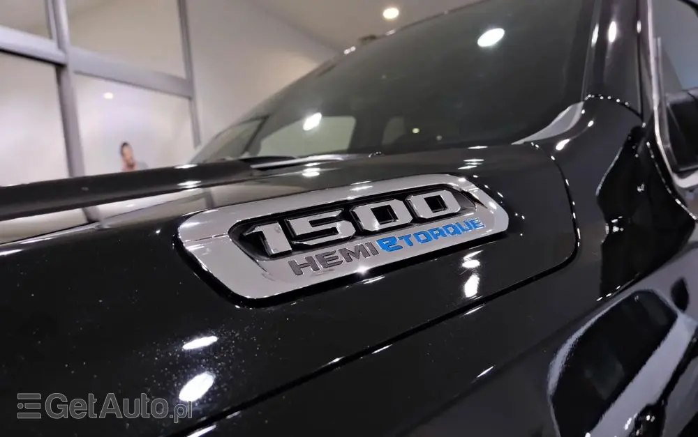 RAM 1500 Crew Cab Longhorn