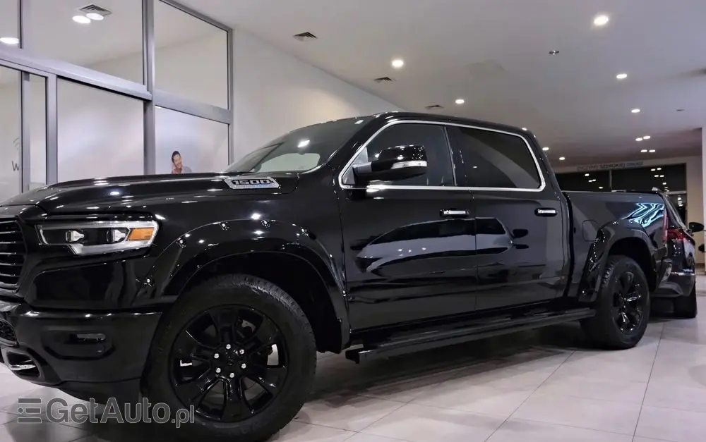 RAM 1500 Crew Cab Longhorn