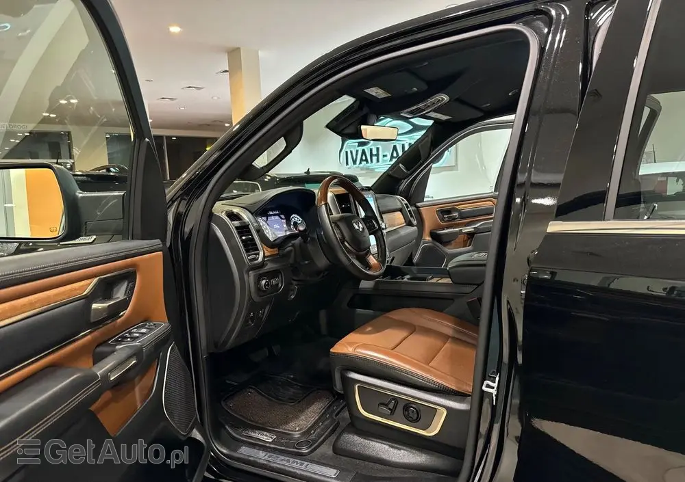 RAM 1500 Crew Cab Longhorn