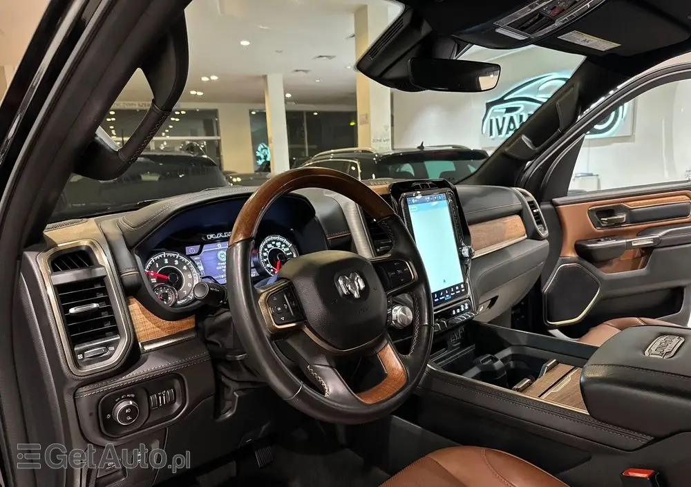 RAM 1500 Crew Cab Longhorn