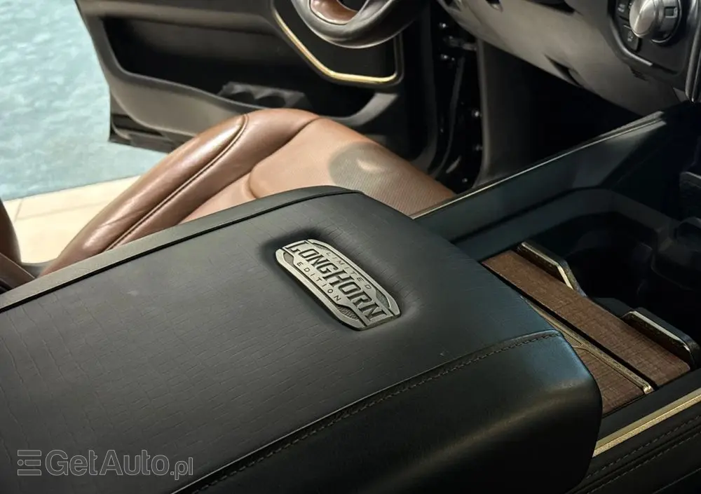 RAM 1500 Crew Cab Longhorn