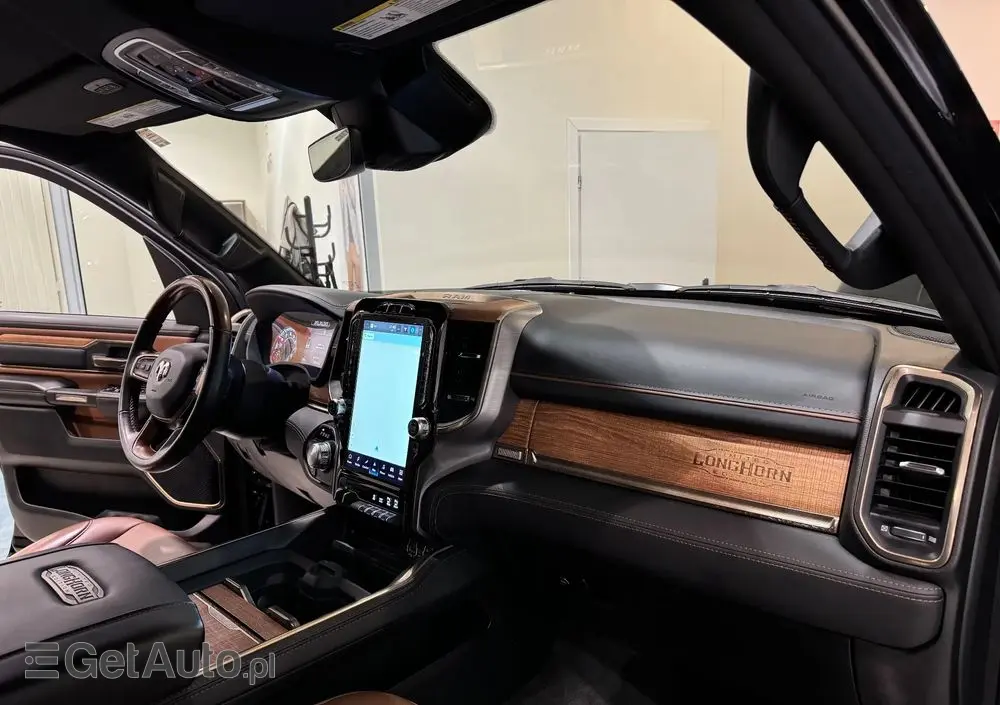 RAM 1500 Crew Cab Longhorn