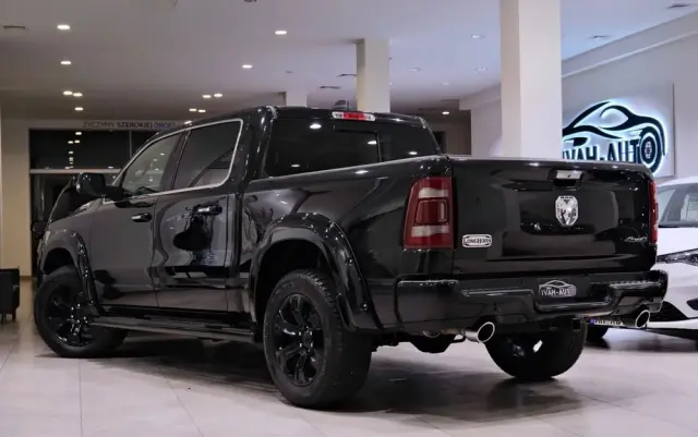 RAM 1500 Crew Cab Longhorn