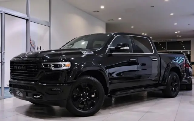 RAM 1500 Crew Cab Longhorn