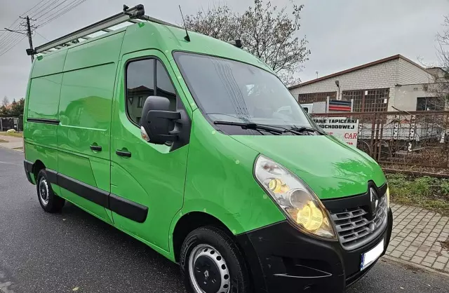 RENAULT Master 