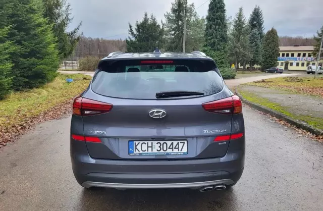 HYUNDAI Tucson 