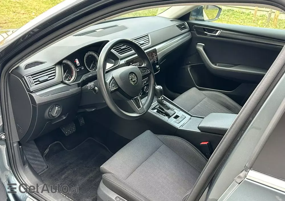 SKODA Superb 2.0 TSI 4x4 Style DSG