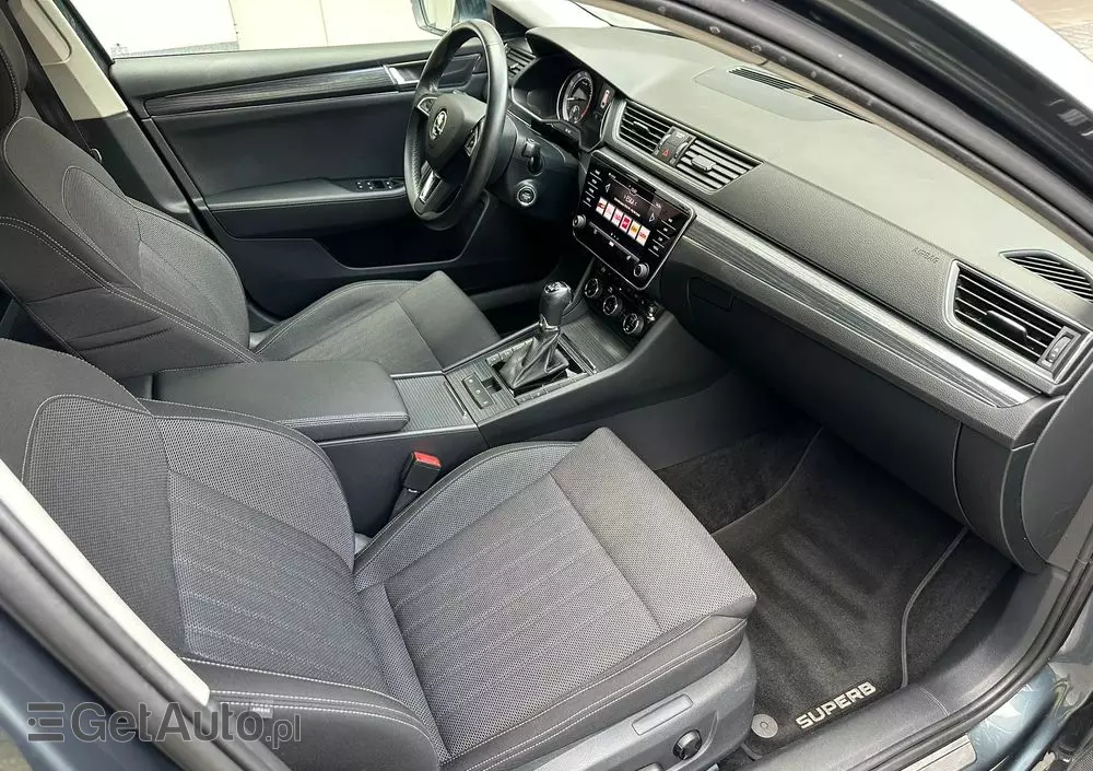 SKODA Superb 2.0 TSI 4x4 Style DSG