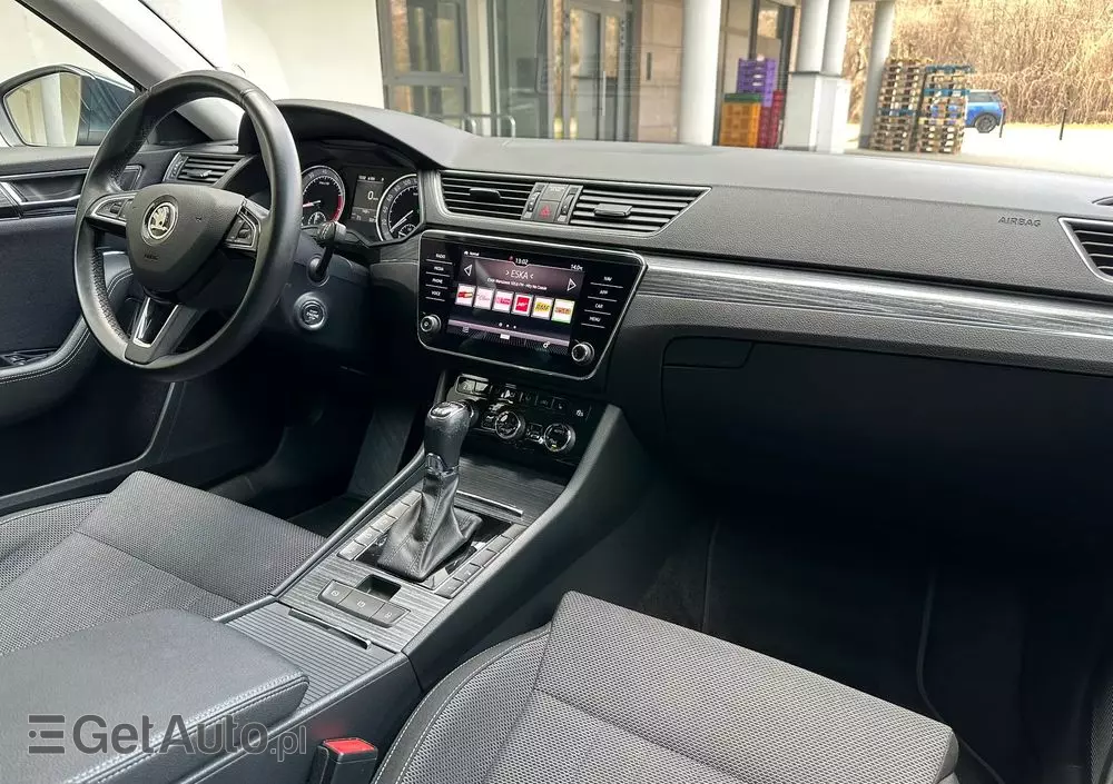 SKODA Superb 2.0 TSI 4x4 Style DSG