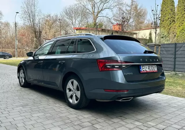 SKODA Superb 2.0 TSI 4x4 Style DSG