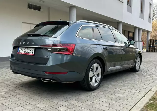 SKODA Superb 2.0 TSI 4x4 Style DSG