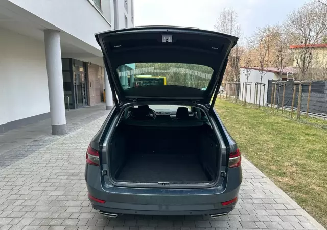 SKODA Superb 2.0 TSI 4x4 Style DSG
