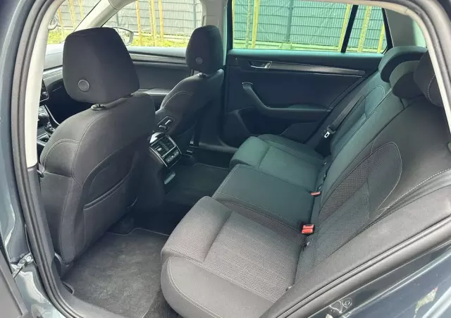 SKODA Superb 2.0 TSI 4x4 Style DSG