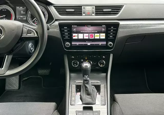 SKODA Superb 2.0 TSI 4x4 Style DSG