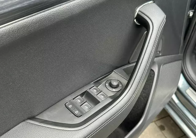 SKODA Superb 2.0 TSI 4x4 Style DSG