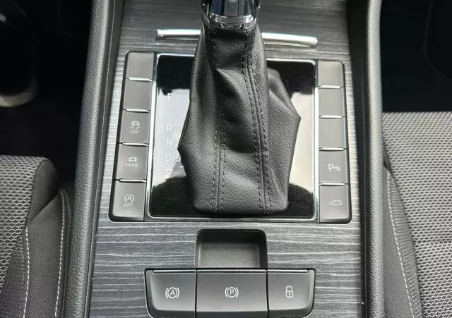 SKODA Superb 2.0 TSI 4x4 Style DSG