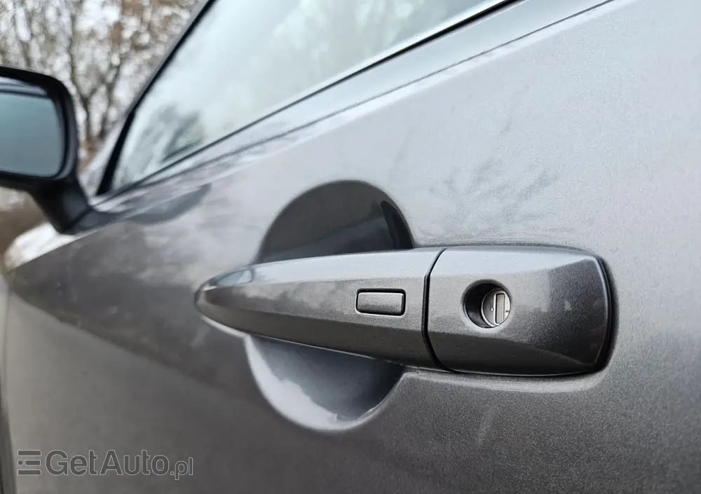 NISSAN Qashqai 1.3 DIG-T MHEV Acenta