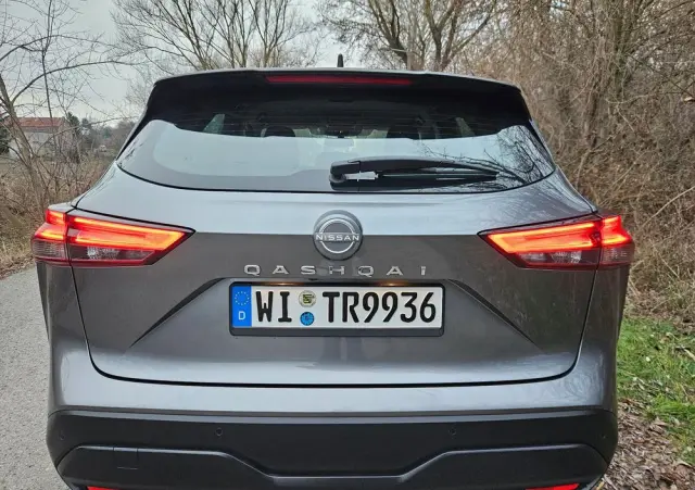 NISSAN Qashqai 1.3 DIG-T MHEV Acenta