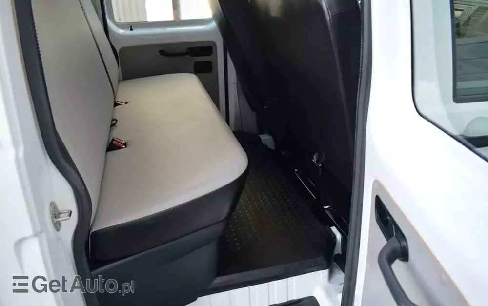 VOLKSWAGEN TRANSPORTER T6 DOKA 