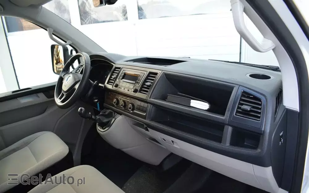 VOLKSWAGEN TRANSPORTER T6 DOKA 