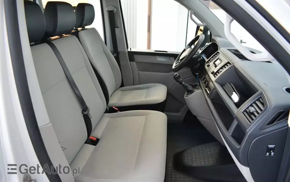 VOLKSWAGEN TRANSPORTER T6 DOKA 