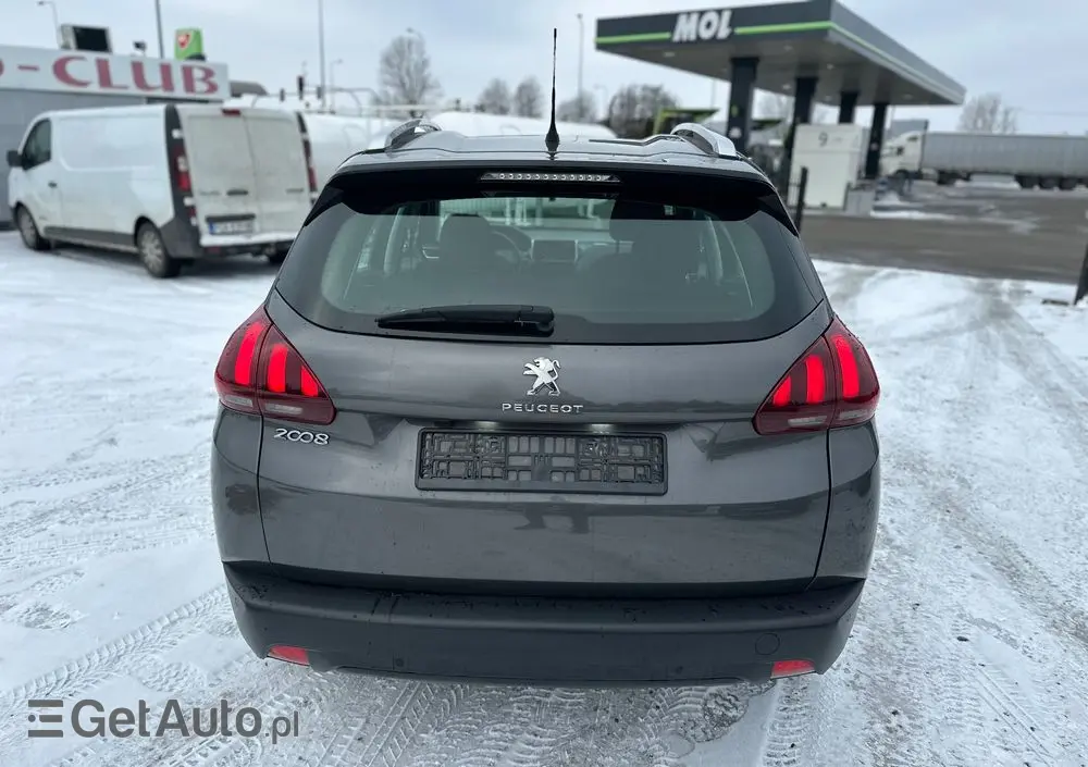 PEUGEOT 2008 PureTech 82 Allure