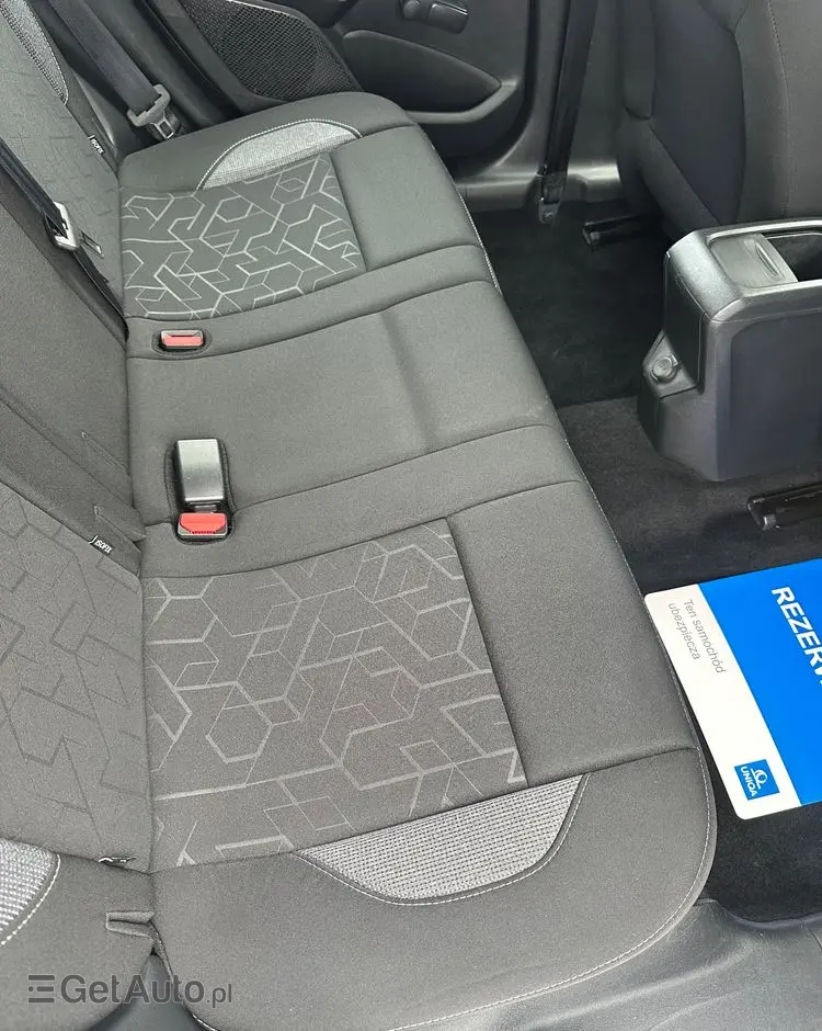 PEUGEOT 2008 PureTech 82 Allure