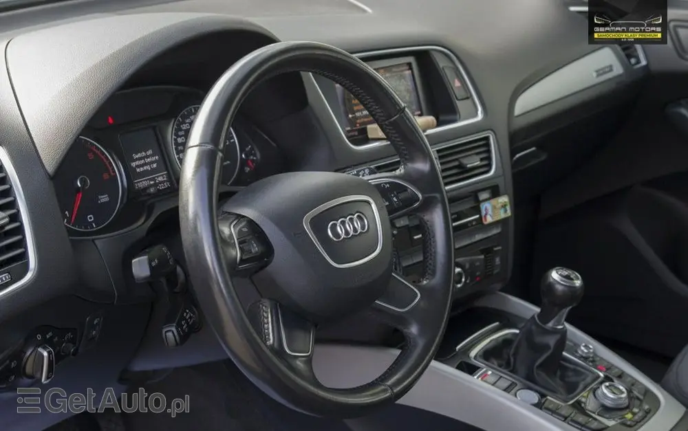 AUDI Q5 2.0 TDI quattro