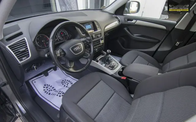 AUDI Q5 2.0 TDI quattro