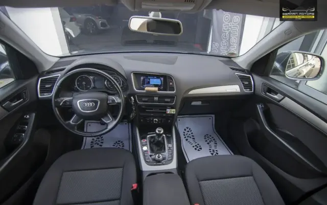 AUDI Q5 2.0 TDI quattro