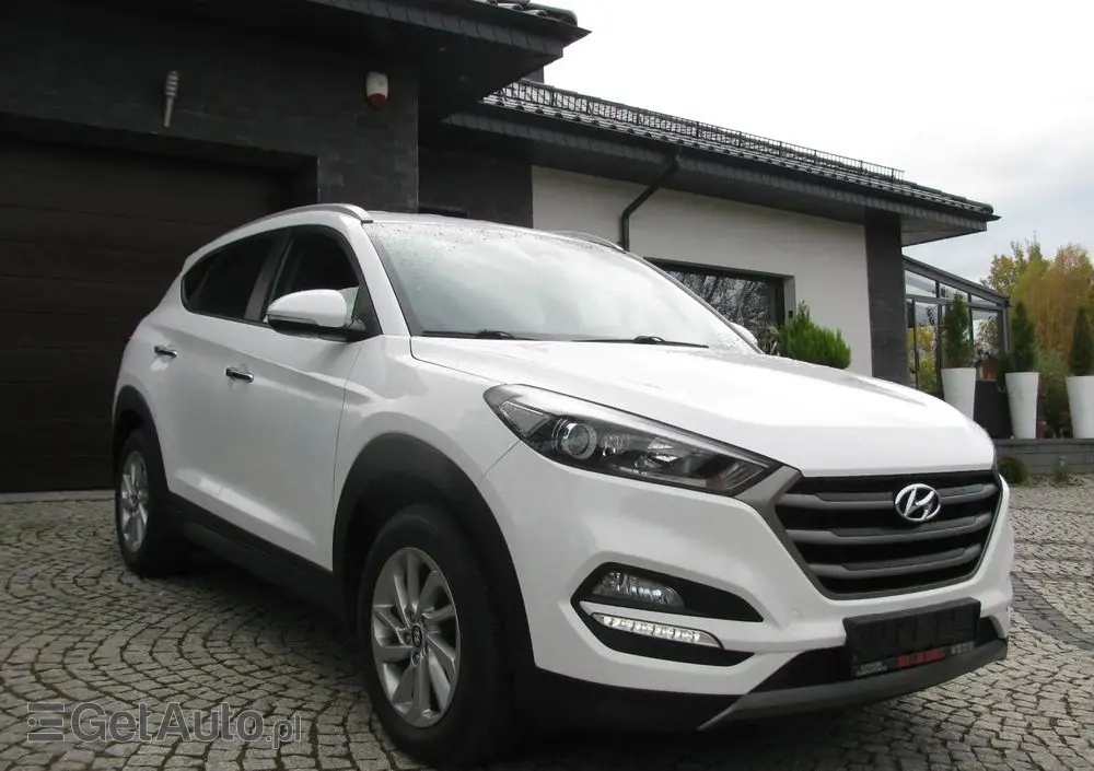 HYUNDAI Tucson 1.6 GDI BlueDrive Style 2WD