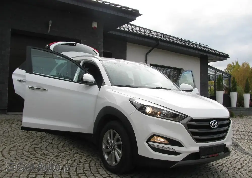 HYUNDAI Tucson 1.6 GDI BlueDrive Style 2WD