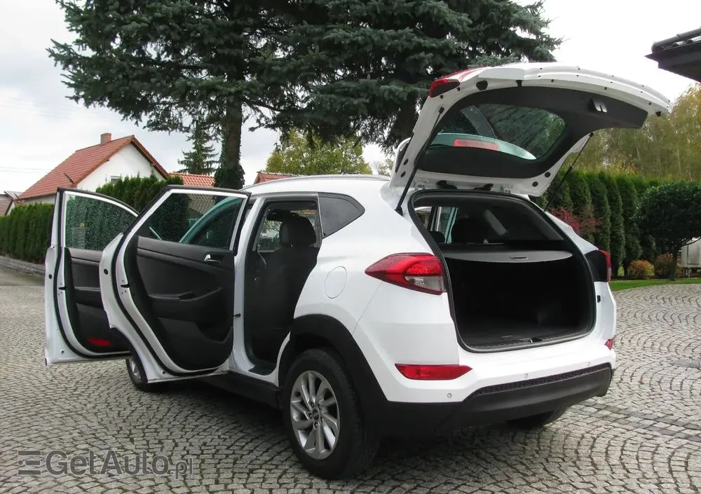 HYUNDAI Tucson 1.6 GDI BlueDrive Style 2WD