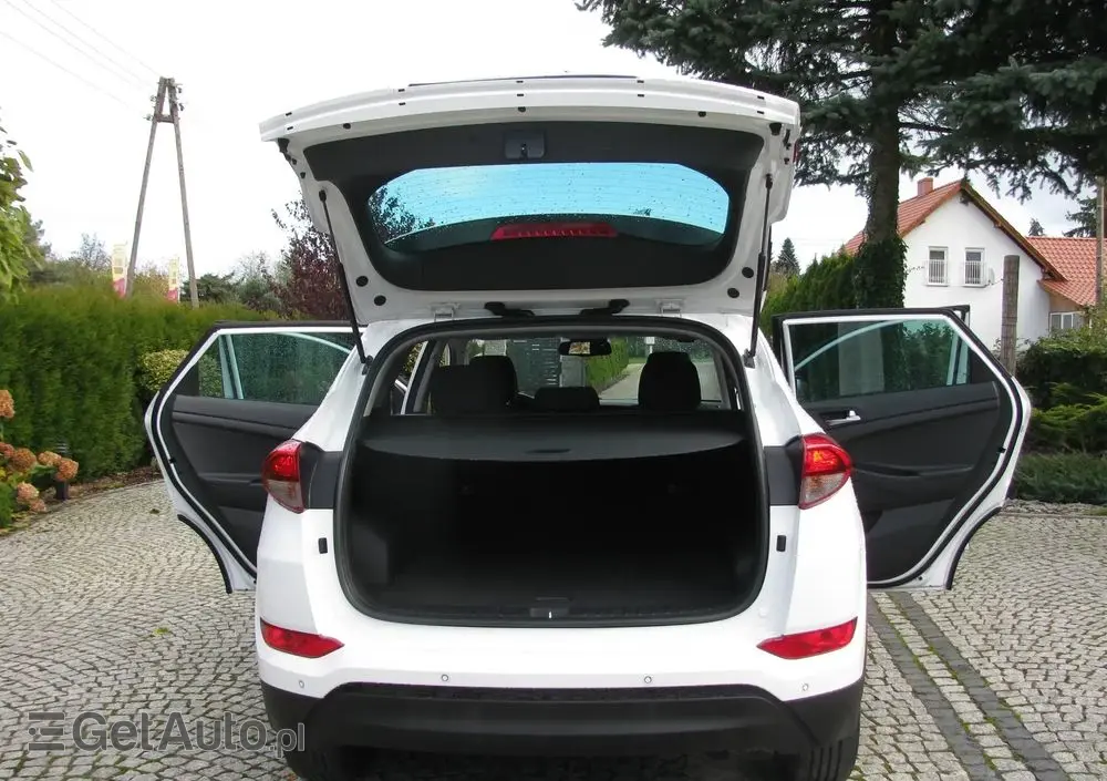 HYUNDAI Tucson 1.6 GDI BlueDrive Style 2WD