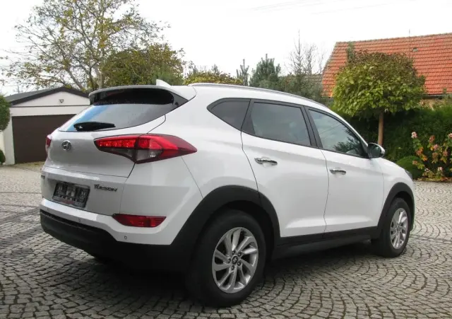 HYUNDAI Tucson 1.6 GDI BlueDrive Style 2WD