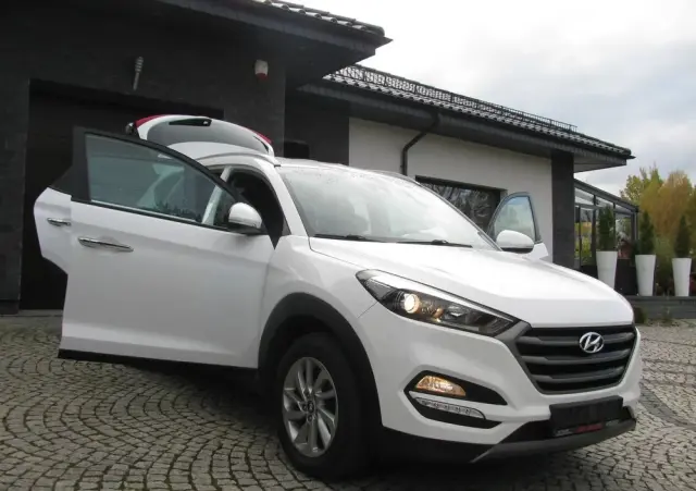 HYUNDAI Tucson 1.6 GDI BlueDrive Style 2WD