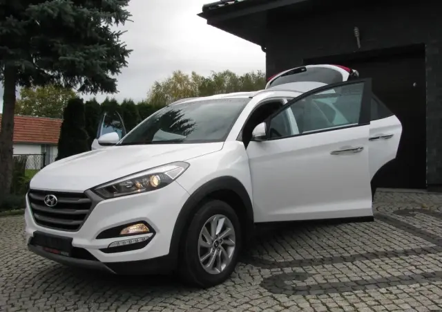 HYUNDAI Tucson 1.6 GDI BlueDrive Style 2WD