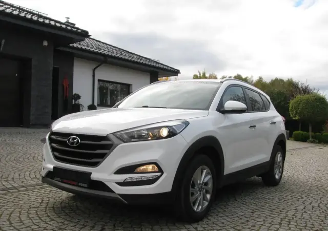 HYUNDAI Tucson 1.6 GDI BlueDrive Style 2WD