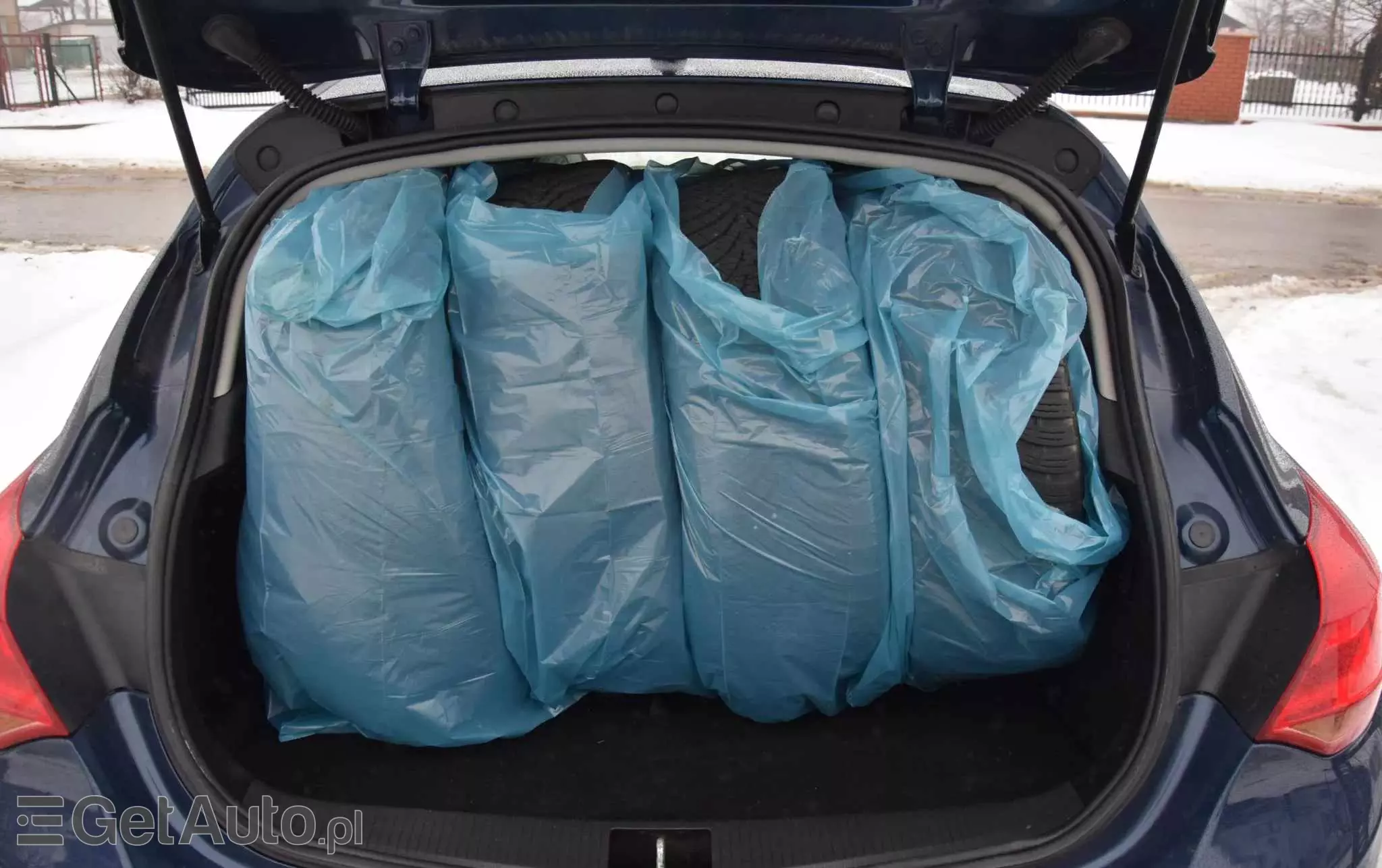 OPEL Astra 1.6 Edition