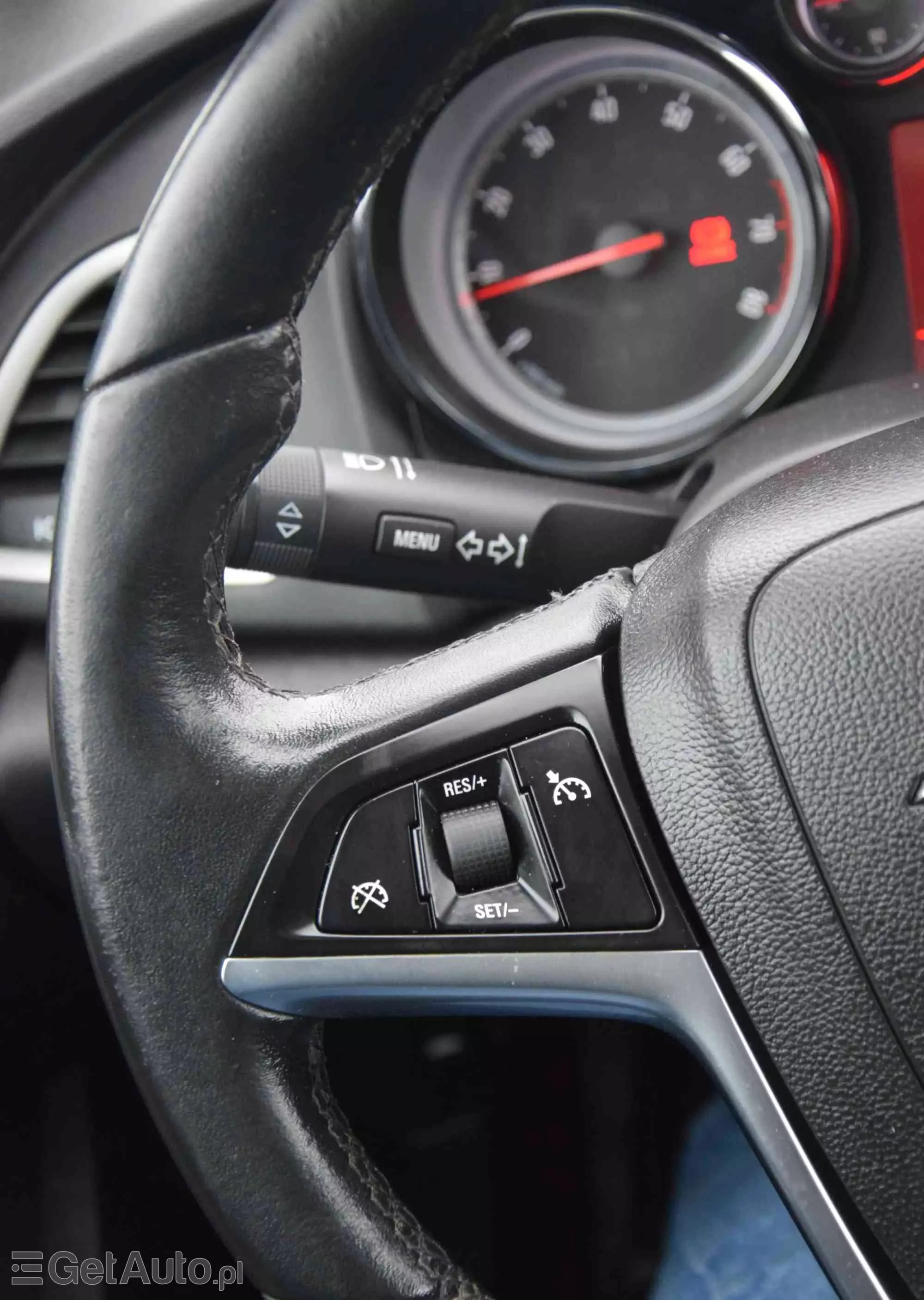 OPEL Astra 1.6 Edition