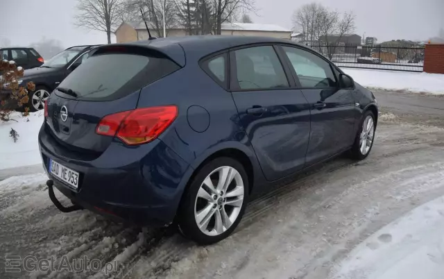 OPEL Astra 1.6 Edition