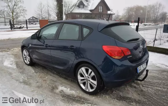 OPEL Astra 1.6 Edition