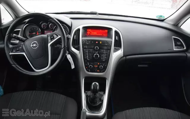 OPEL Astra 1.6 Edition