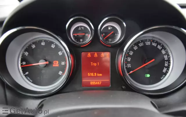 OPEL Astra 1.6 Edition