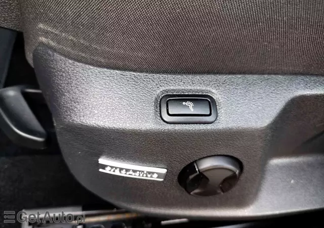 VOLKSWAGEN Golf VII 1.6 TDI BMT Highline