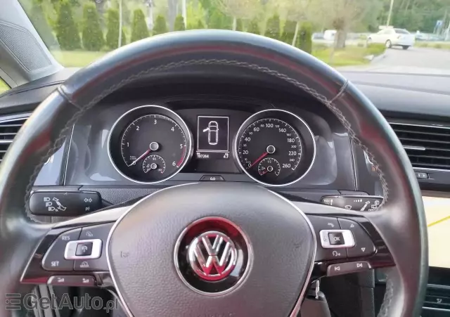 VOLKSWAGEN Golf VII 1.6 TDI BMT Highline