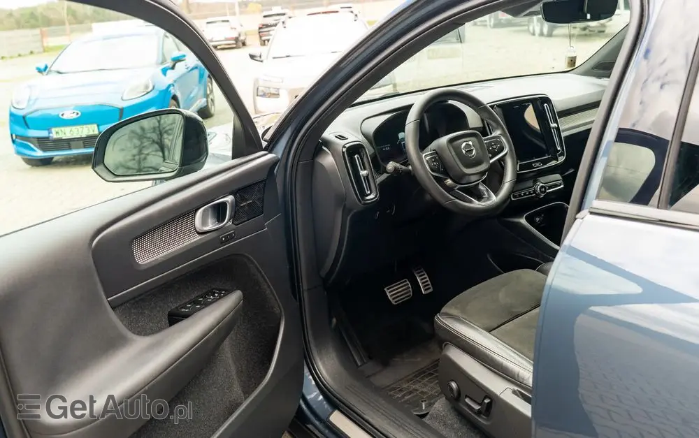 VOLVO XC 40 Recharge 78 kWh Twin Motor Plus