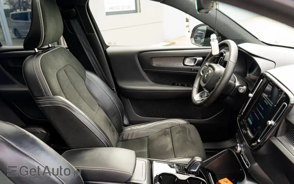 VOLVO XC 40 Recharge 78 kWh Twin Motor Plus