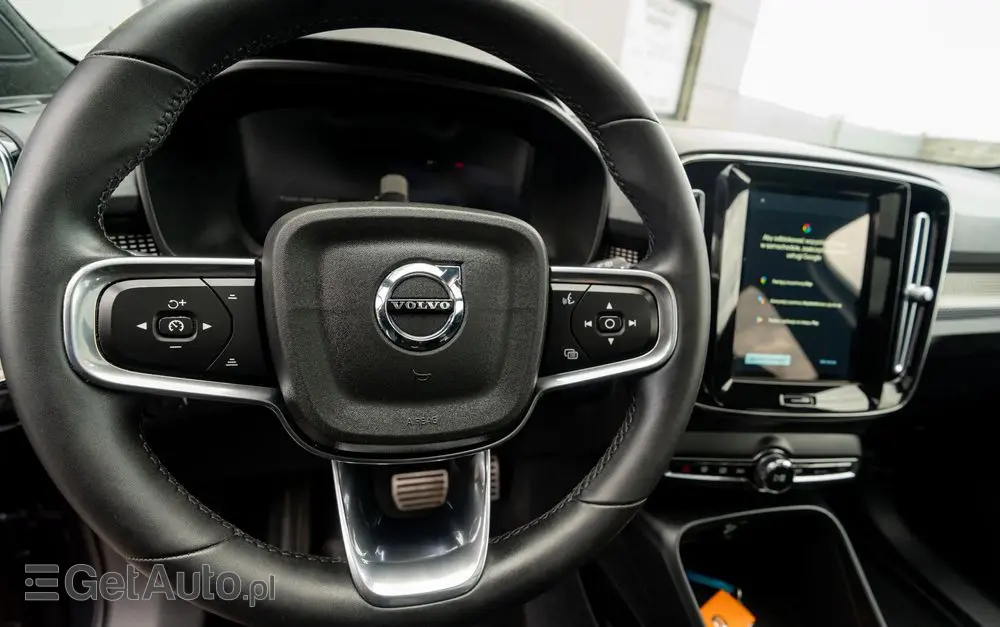 VOLVO XC 40 Recharge 78 kWh Twin Motor Plus