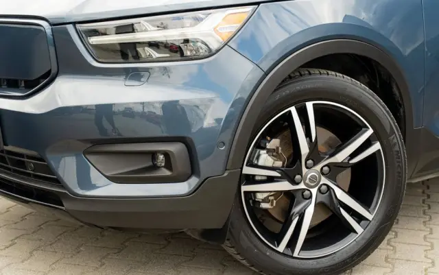 VOLVO XC 40 Recharge 78 kWh Twin Motor Plus